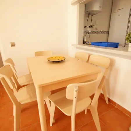 Casa A 400m De Playa, 3 Habitaciones, 2 Banos Y Jardin * Vera