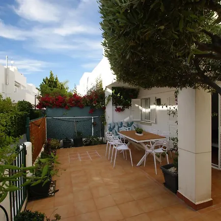 Casa A 400m De Playa, 3 Habitaciones, 2 Banos Y Jardin Vera