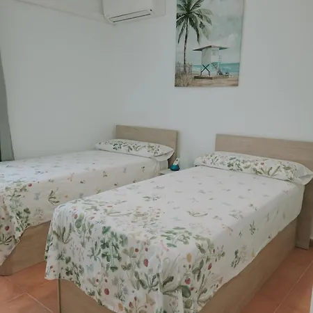 Appartement Casa A 400m De Playa, 3 Habitaciones, 2 Banos Y Jardin *