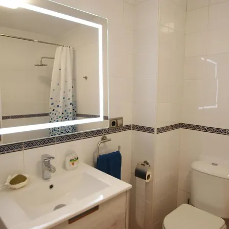 Casa A 400m De Playa, 3 Habitaciones, 2 Banos Y Jardin Апартаменты